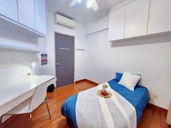 Simei Green Condominium (D18), Condominium #536500041